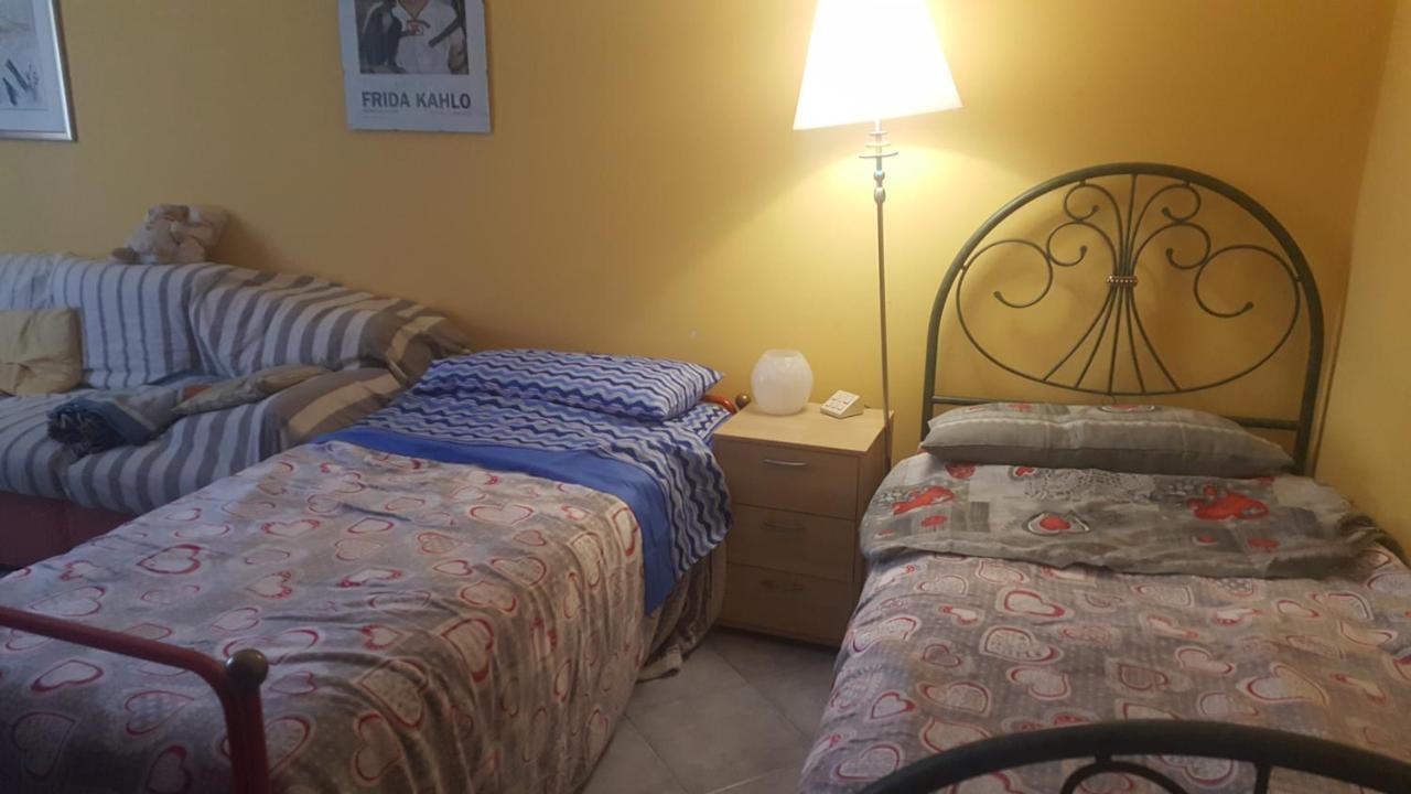 Casa Roberta E Gilberto Appartement Bologna Buitenkant foto